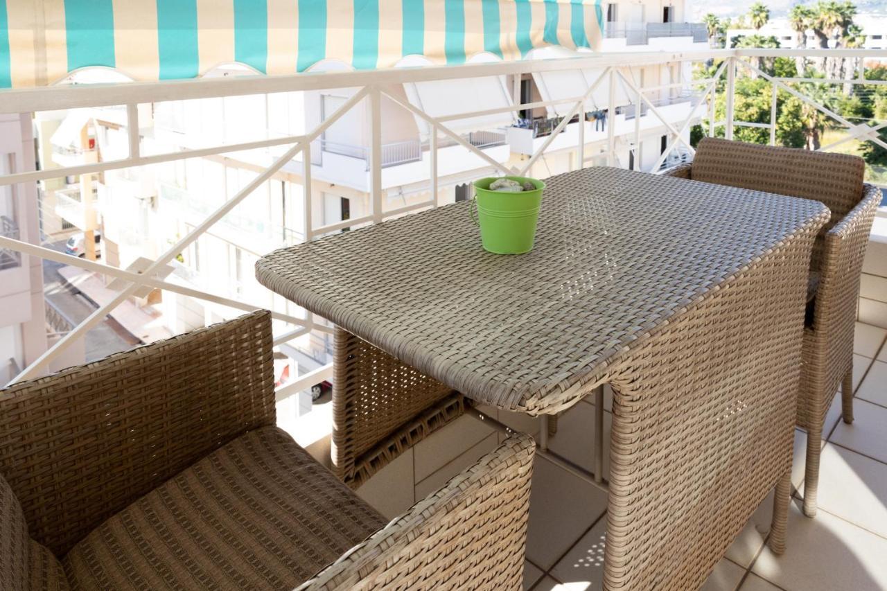 Seaside Penthouse In Kalamata Eksteriør billede